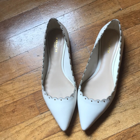 Coach Shoes - Vintage coach flats